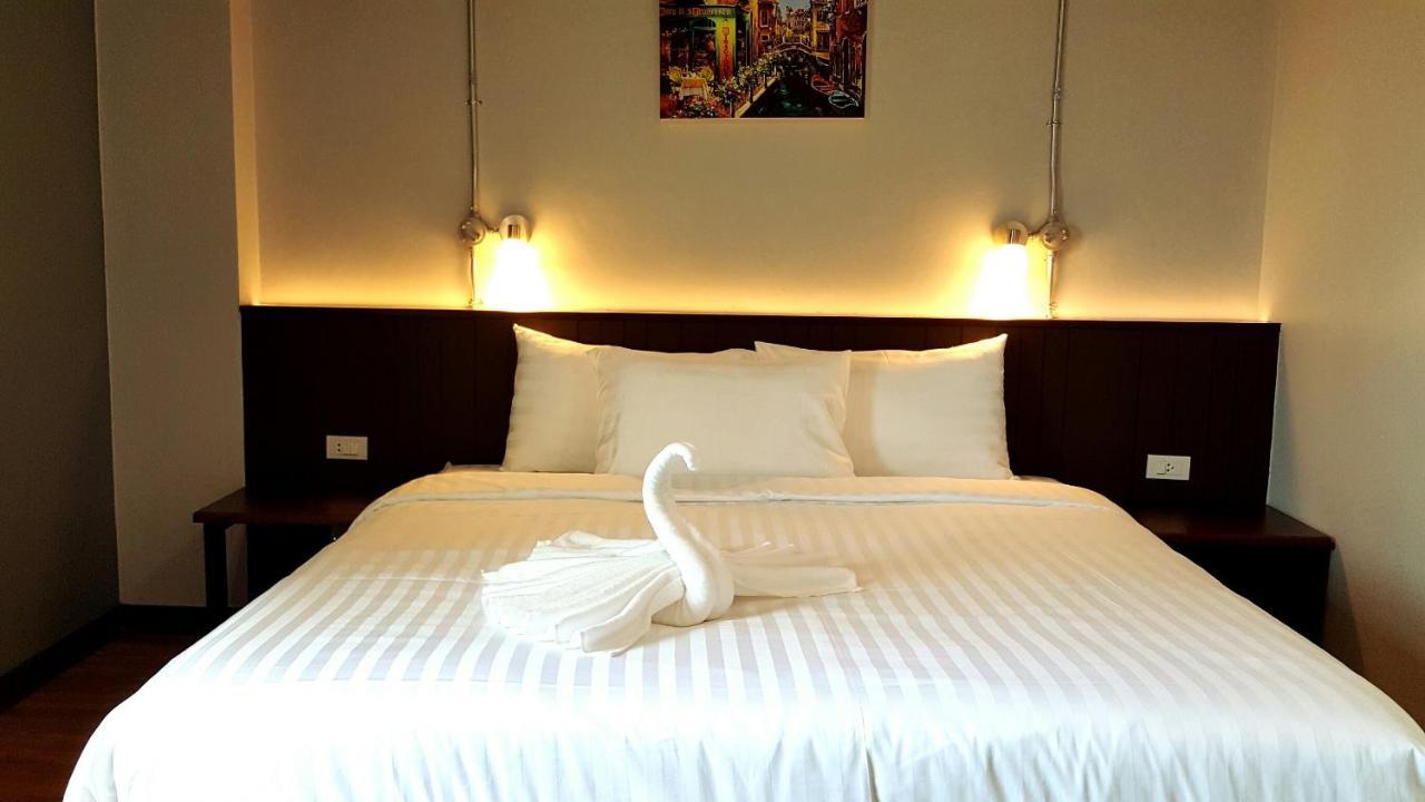Room2U Hat Yai Exterior foto